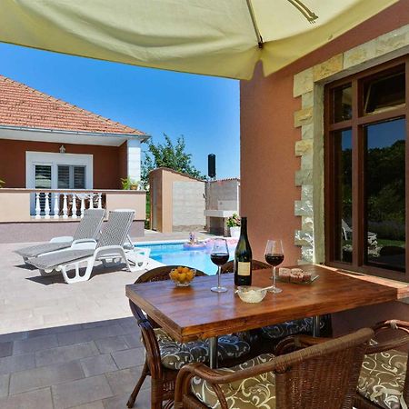 Holiday House Meri, 5+2, Бенковац Екстериор снимка